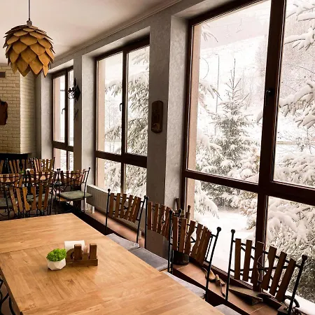 Skilandhouse Hotel