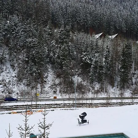 Skilandhouse 3* بوكوفِل