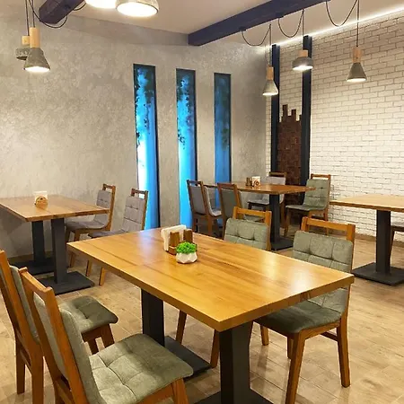 Skilandhouse بوكوفِل