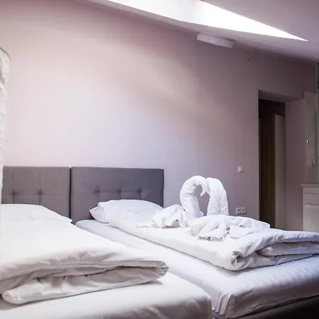 Skilandhouse Hotel