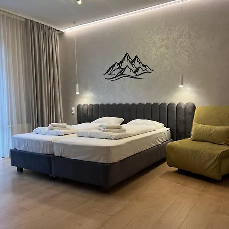 Skilandhouse Hotel 3*