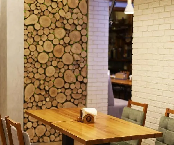 Skilandhouse Hotell Bukovel