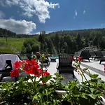 Skilandhouse Hotel Bukovel